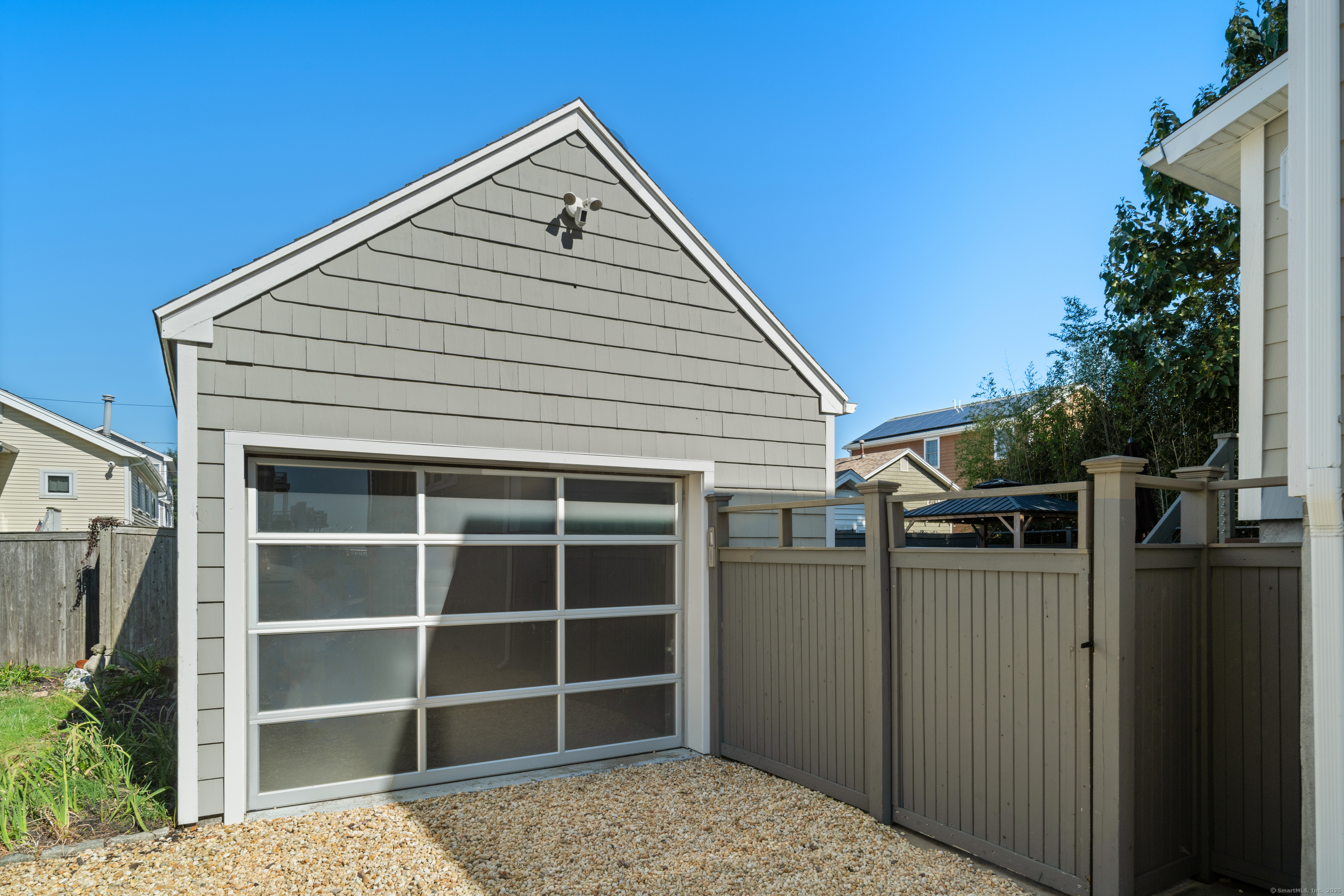 16 Point Beach Drive