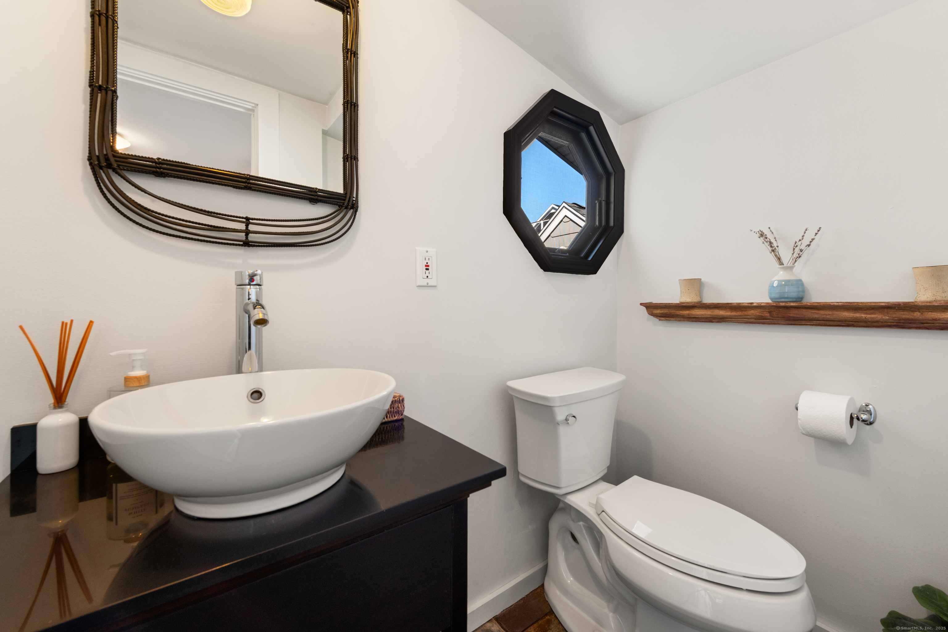 16 Point Beach Drive