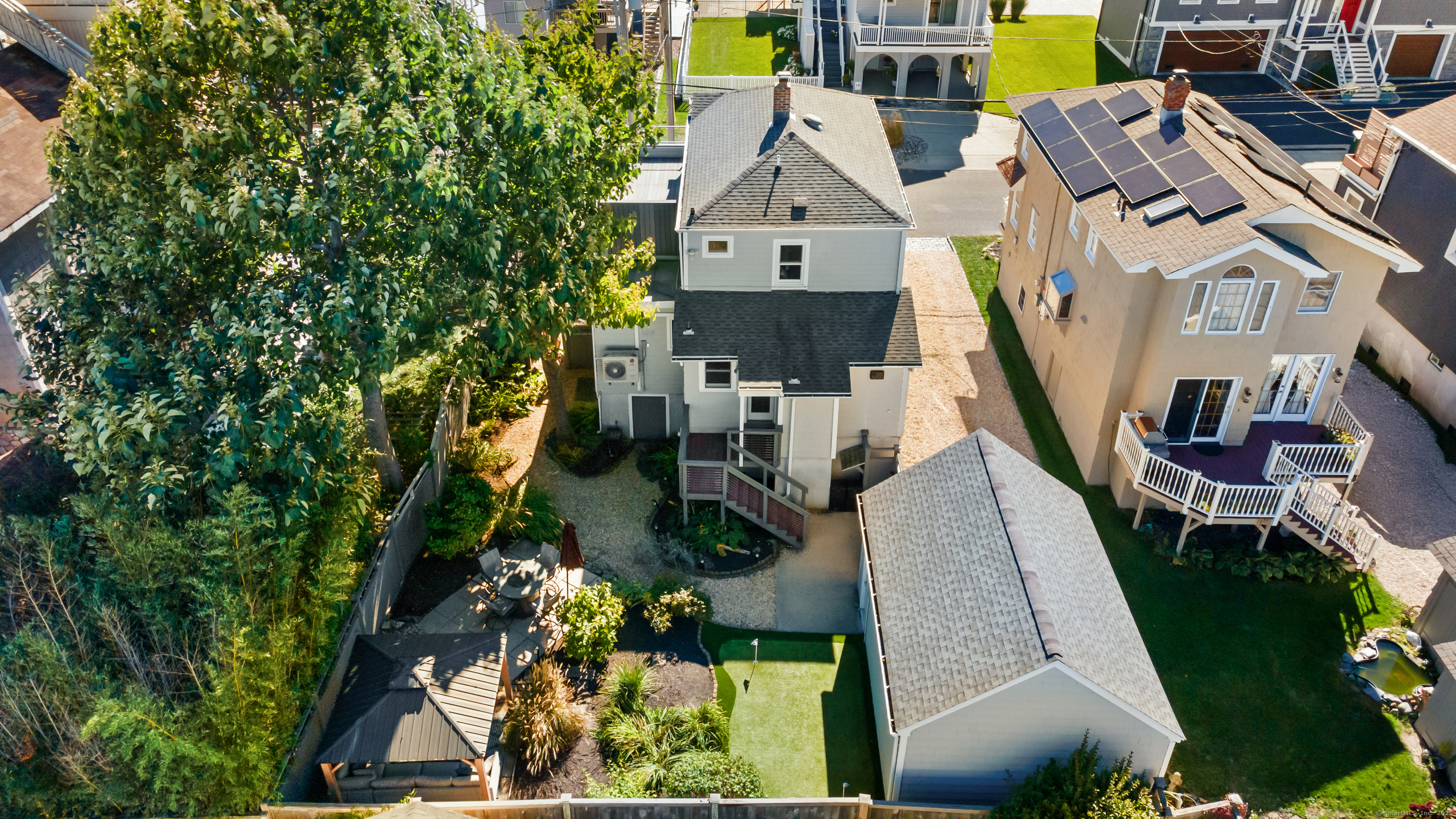 16 Point Beach Drive