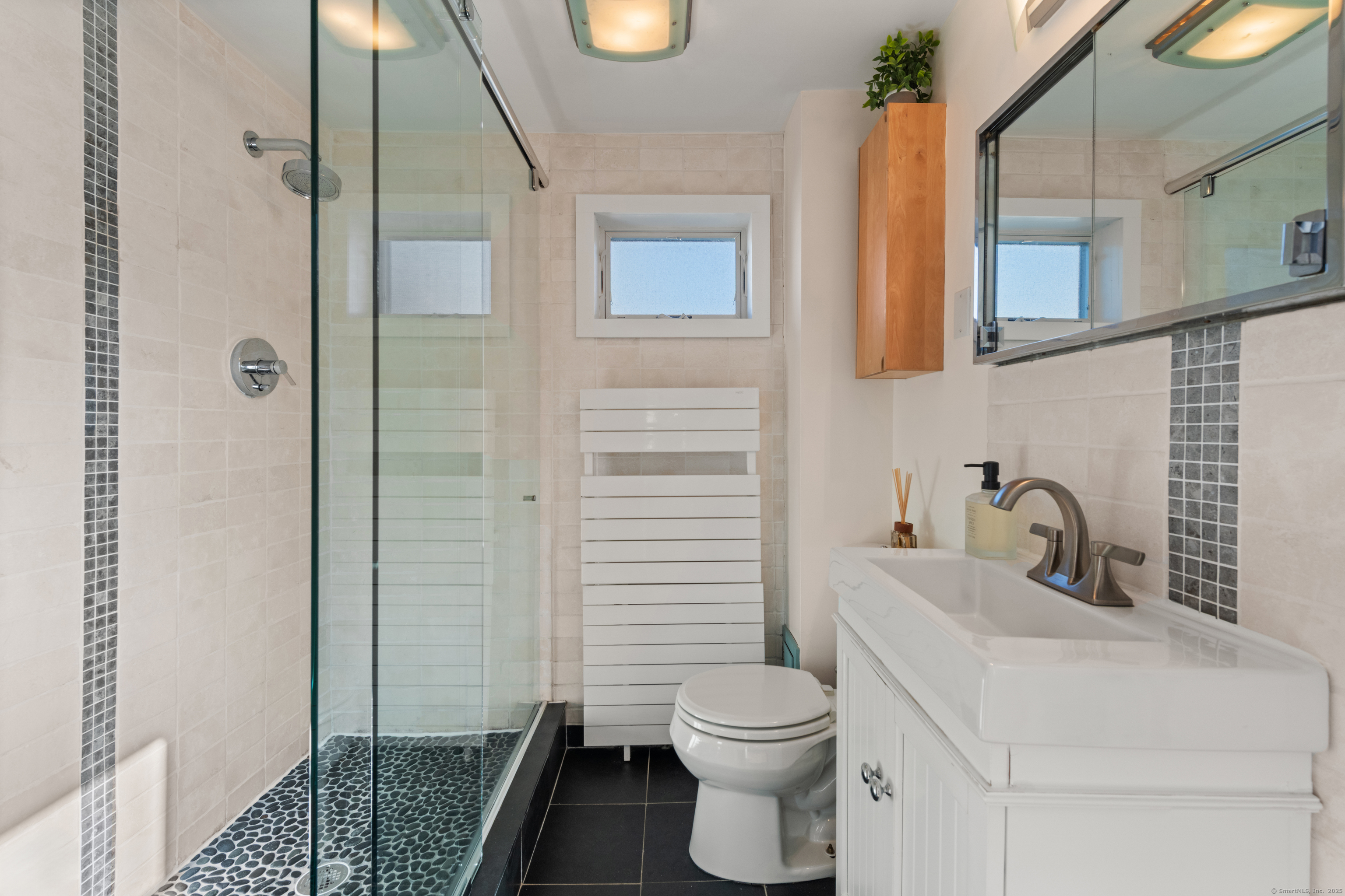 16 Point Beach Drive