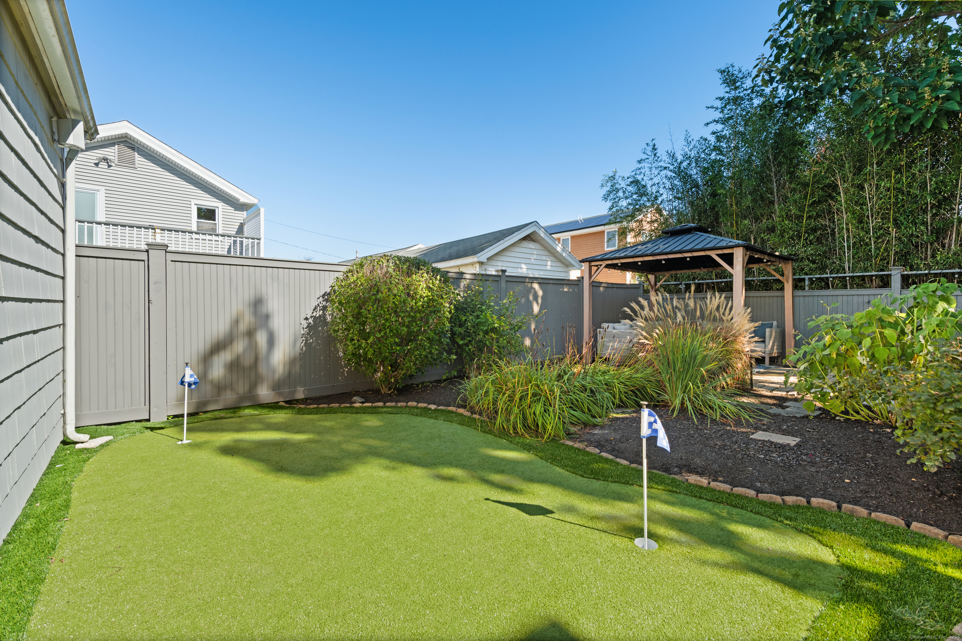 16 Point Beach Drive