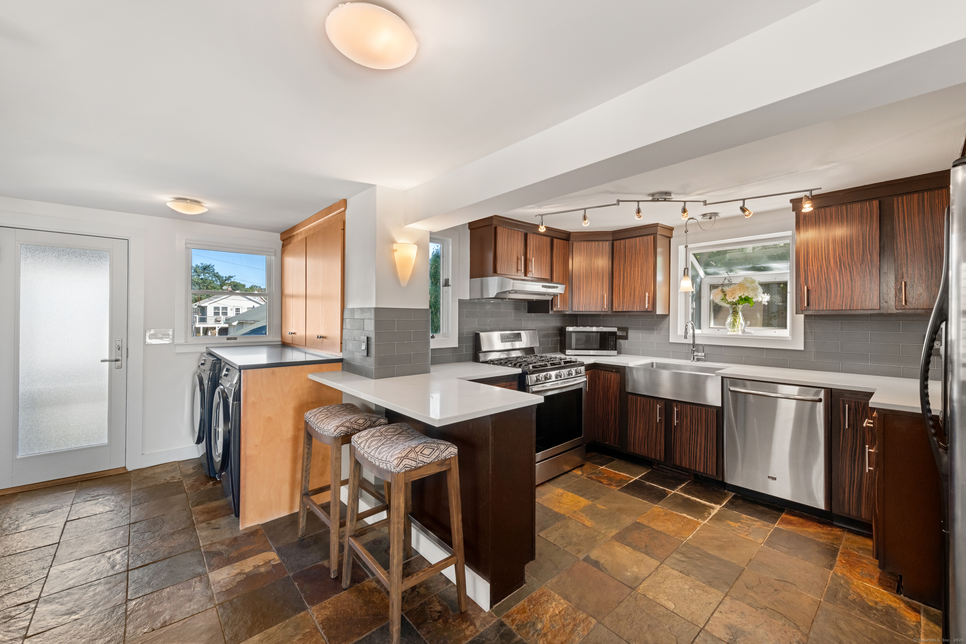 16 Point Beach Drive