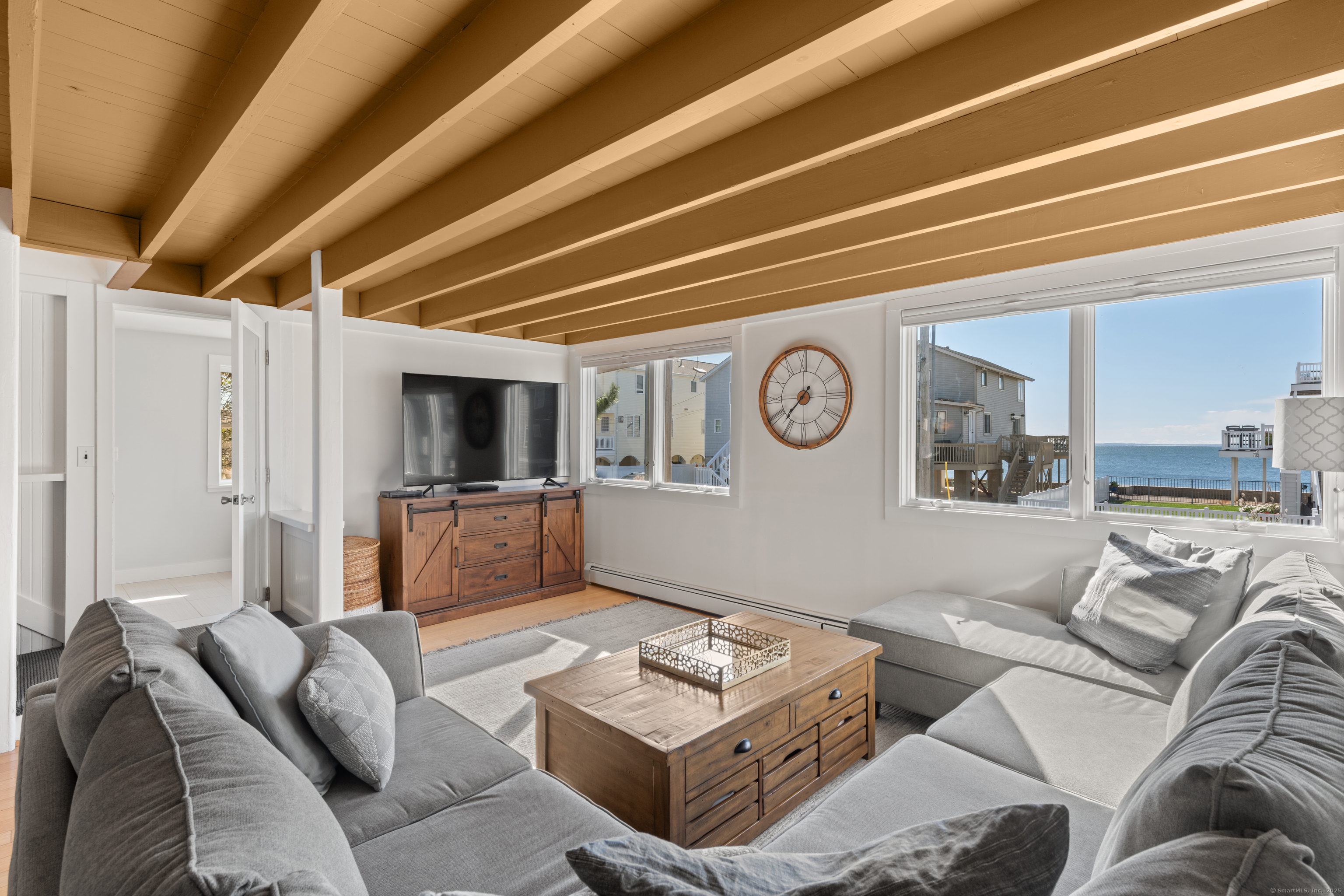 16 Point Beach Drive