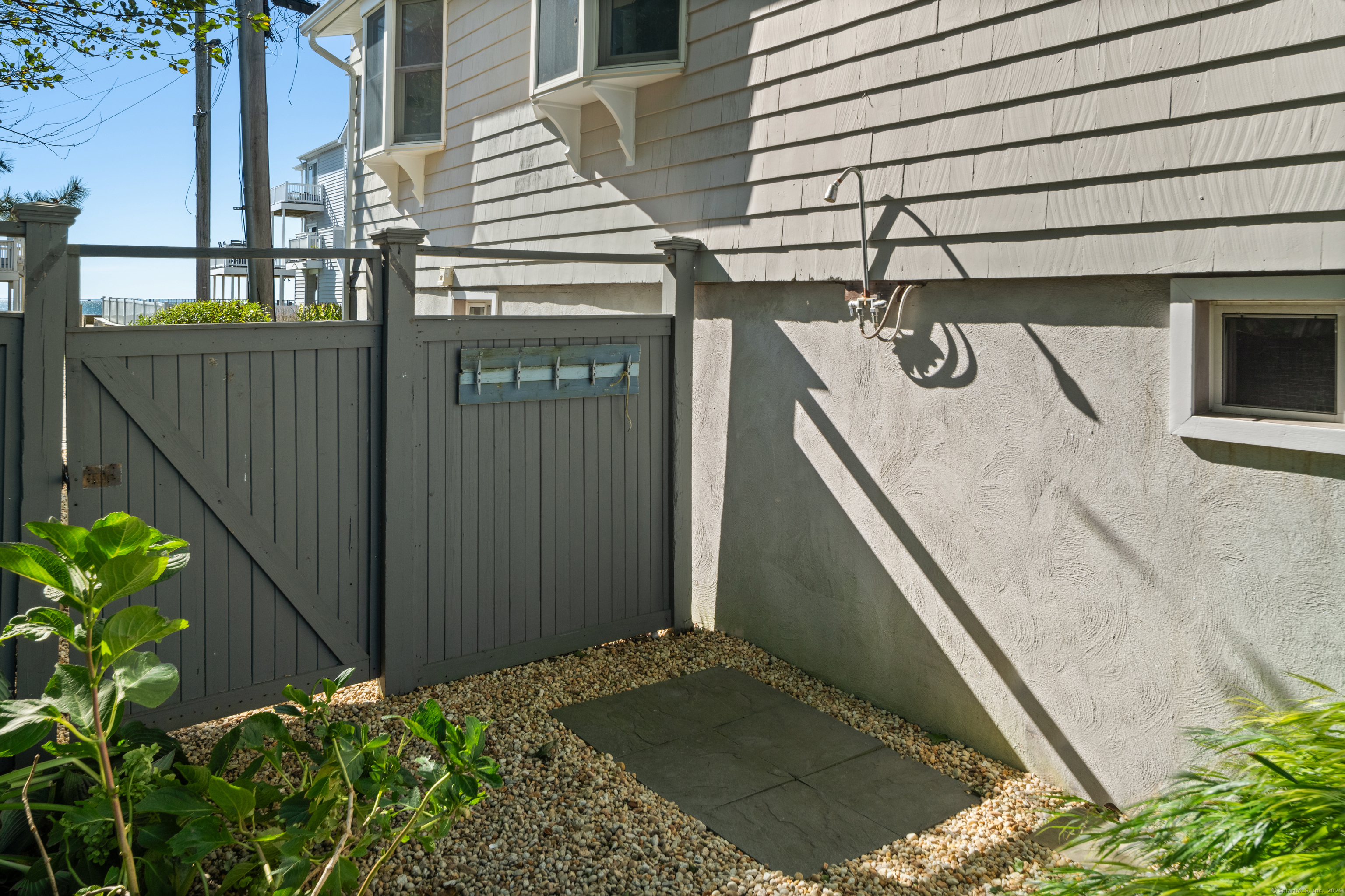 16 Point Beach Drive