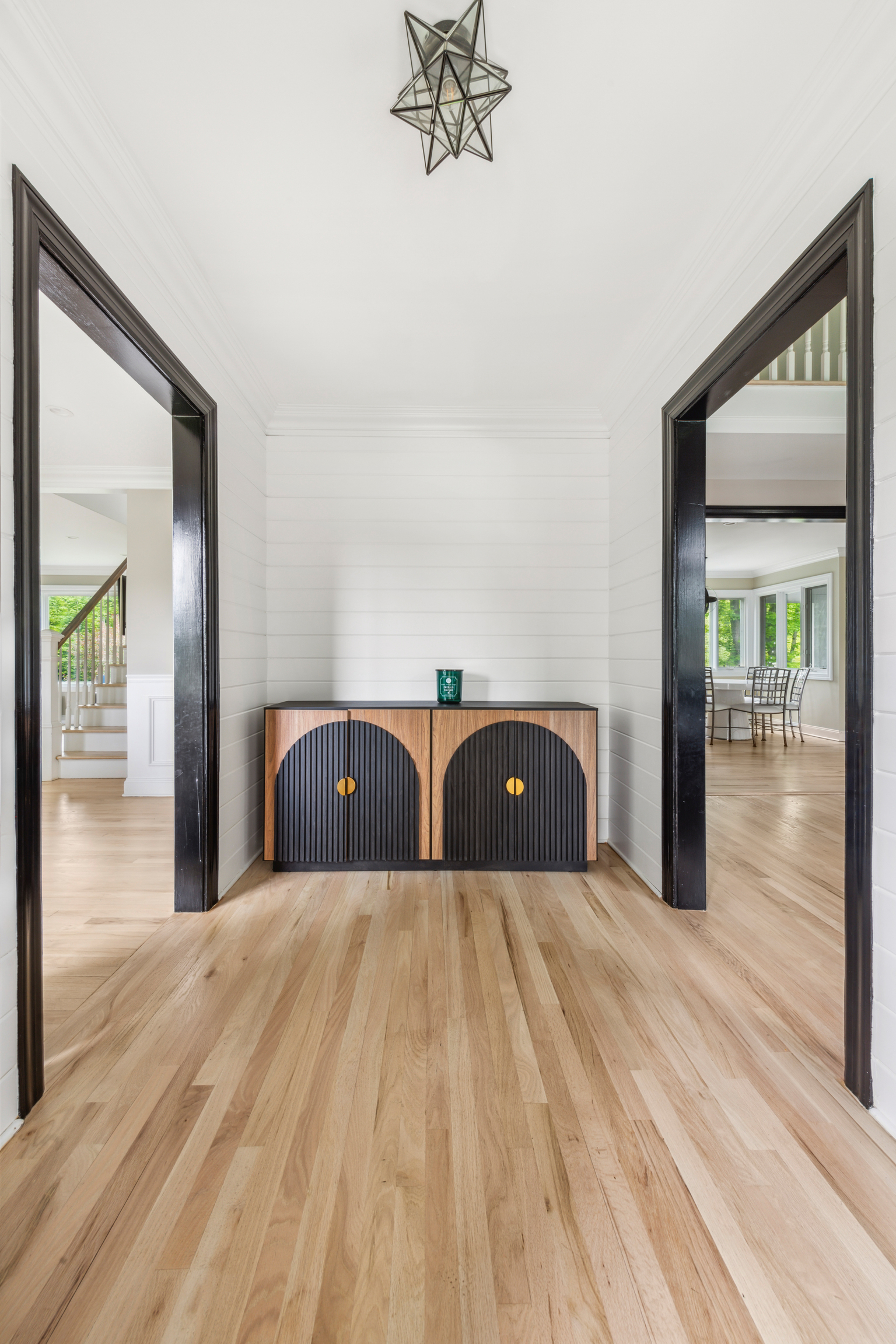 42 Kings Highway South