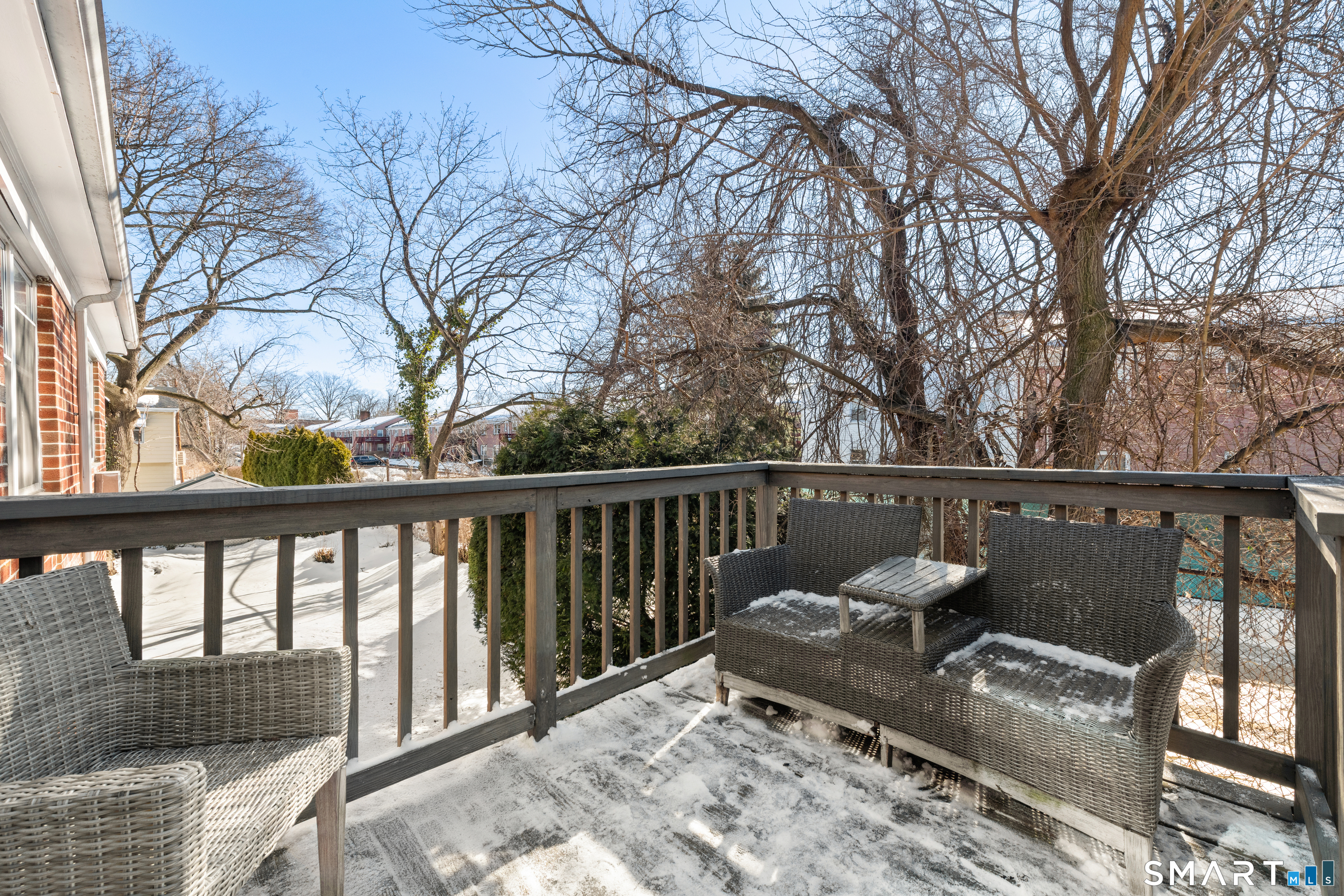 125 Lawn Avenue B6