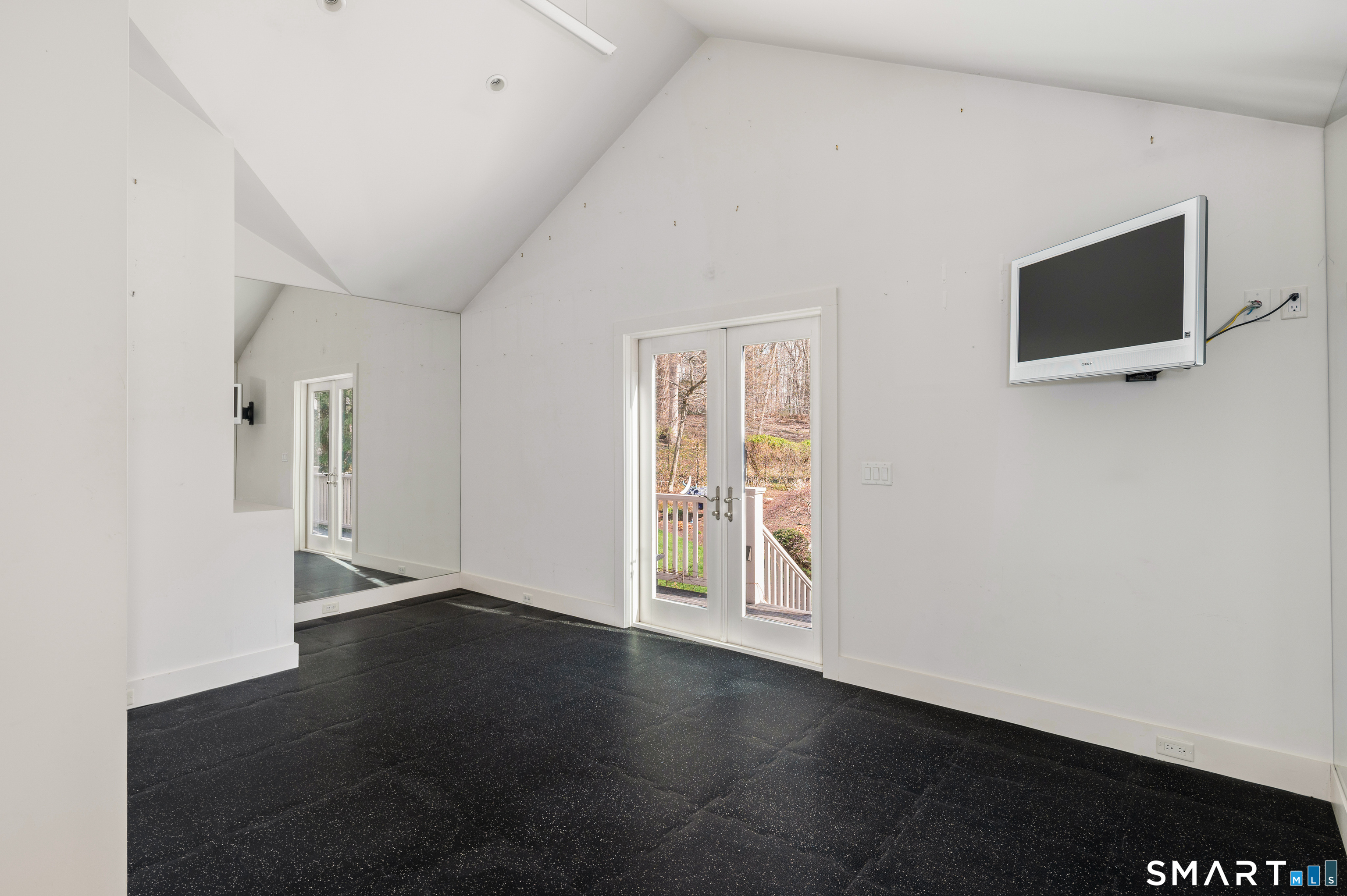 88 Bentwood Drive