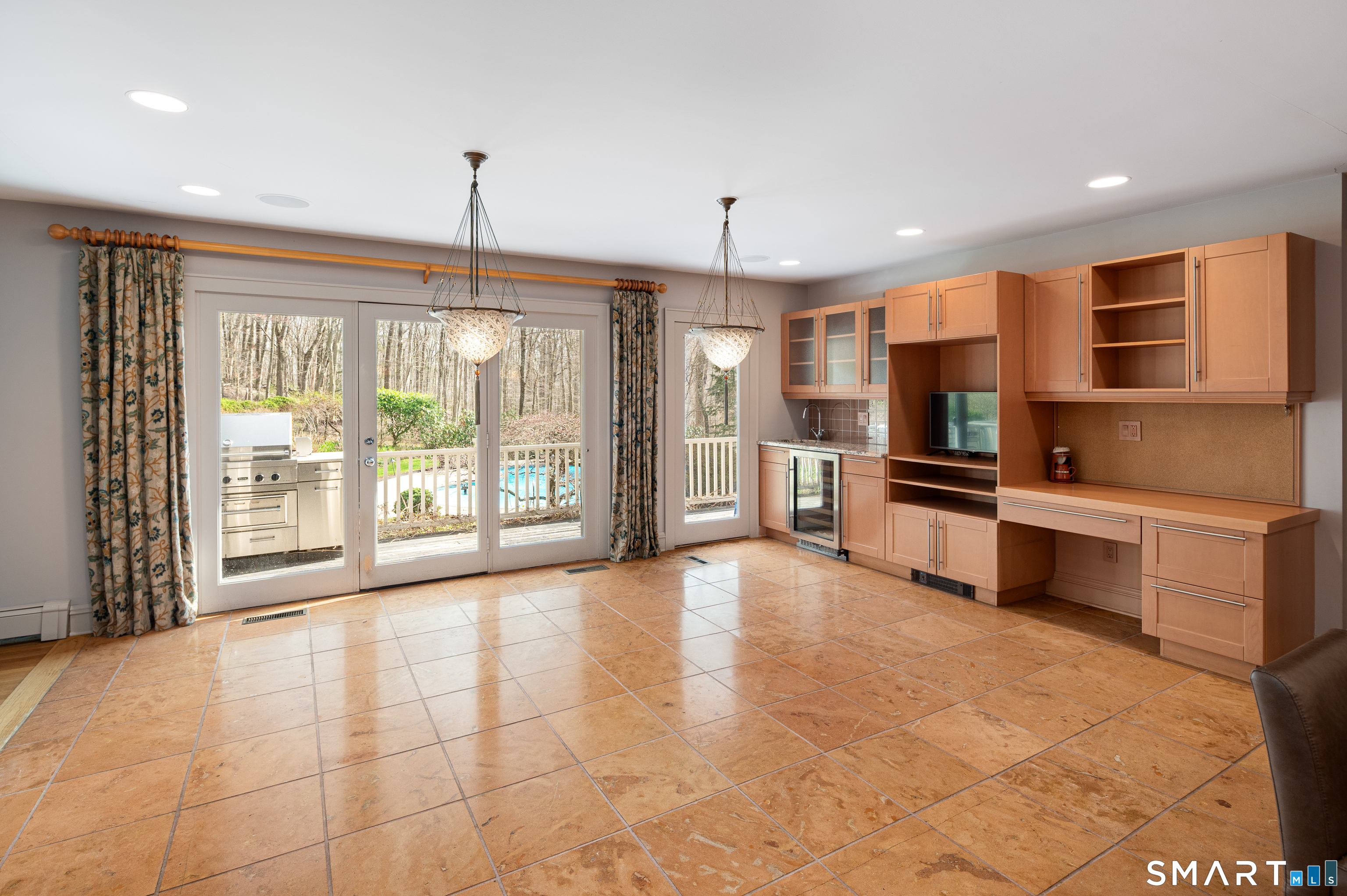 88 Bentwood Drive