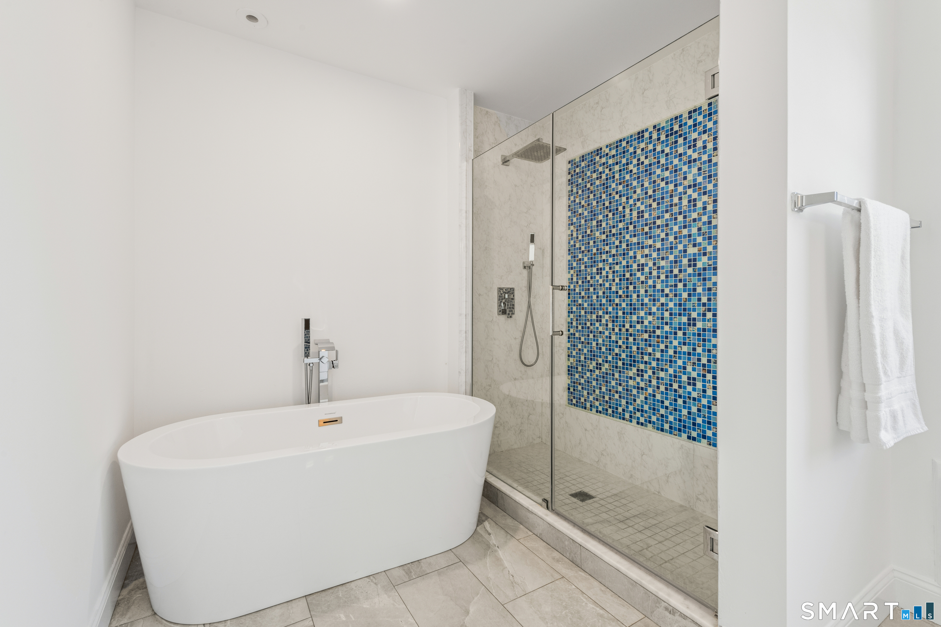 22 Ocean Drive North