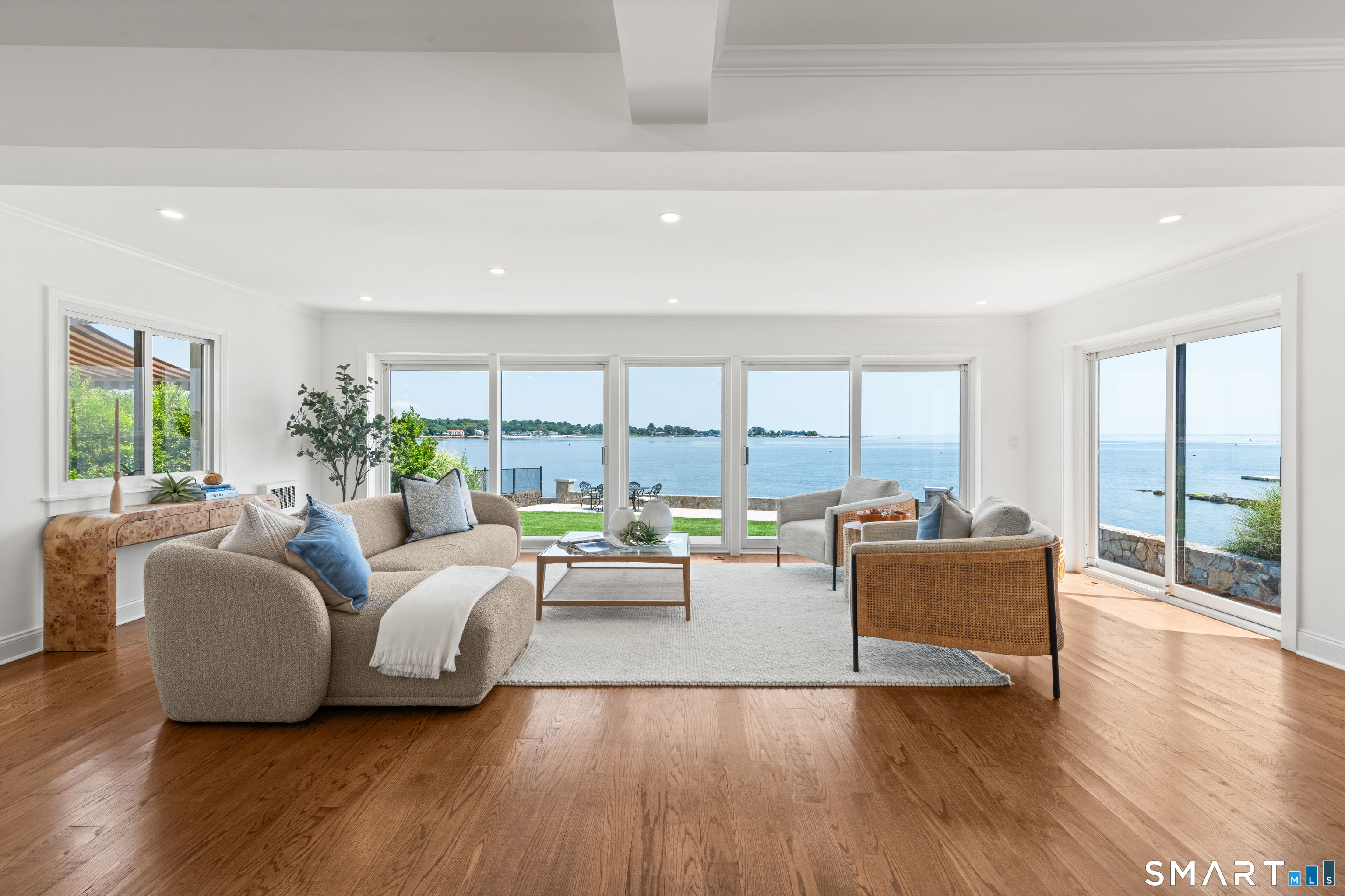 22 Ocean Drive North