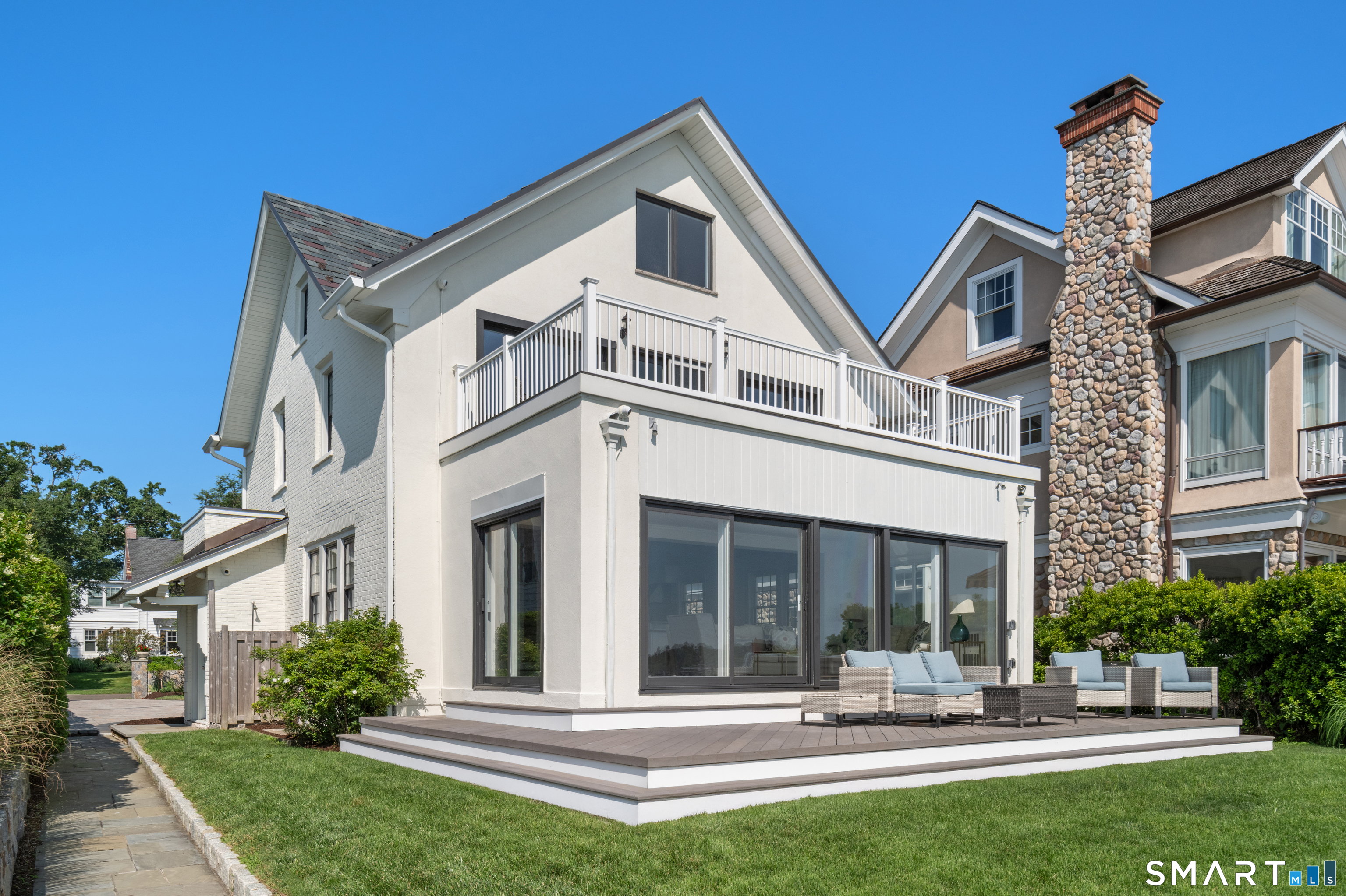 22 Ocean Drive North