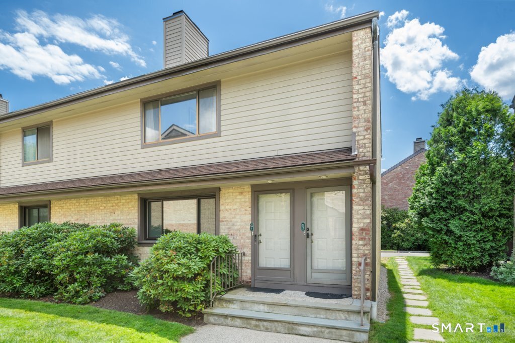 2289 Bedford Street Unit: G2