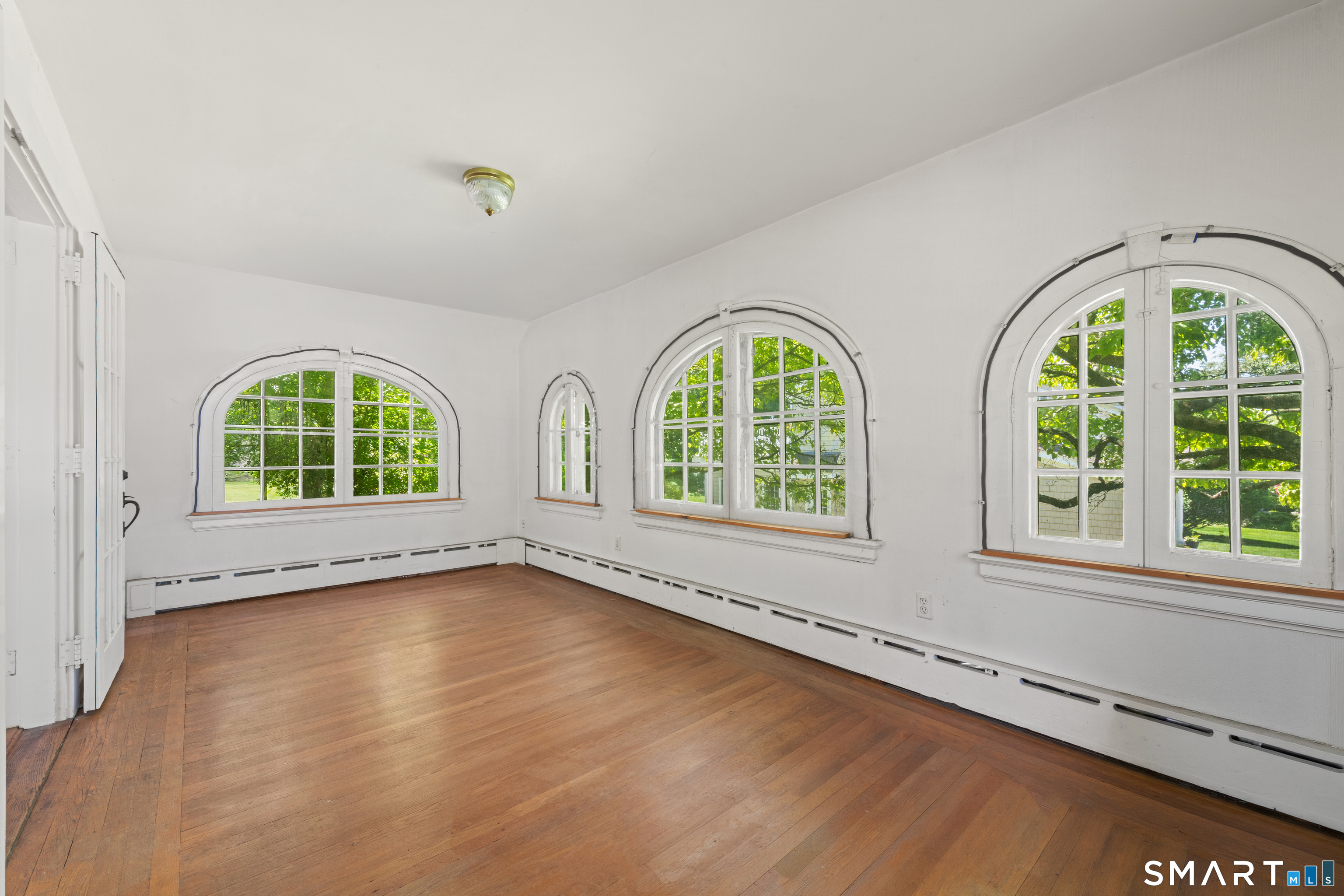 34 Downs Avenue