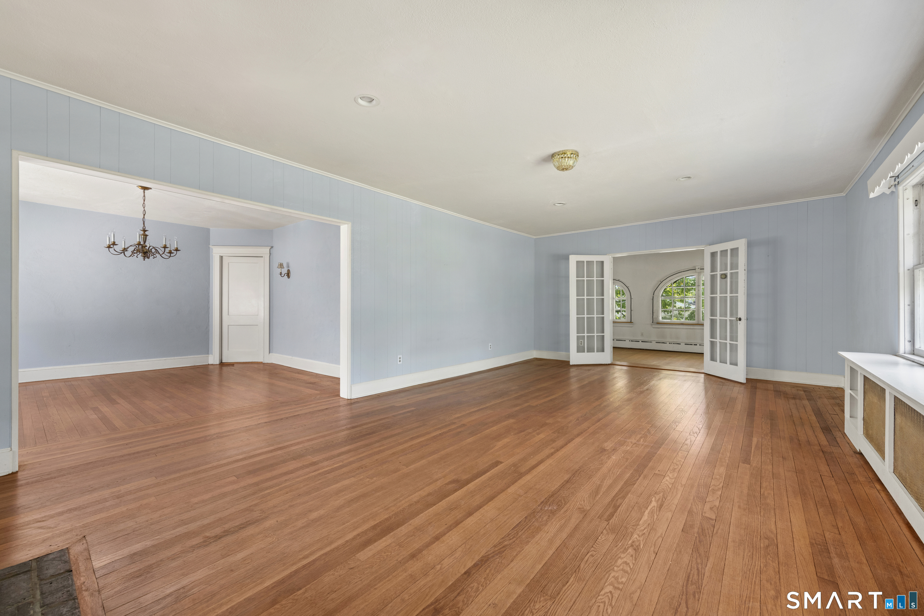 34 Downs Avenue