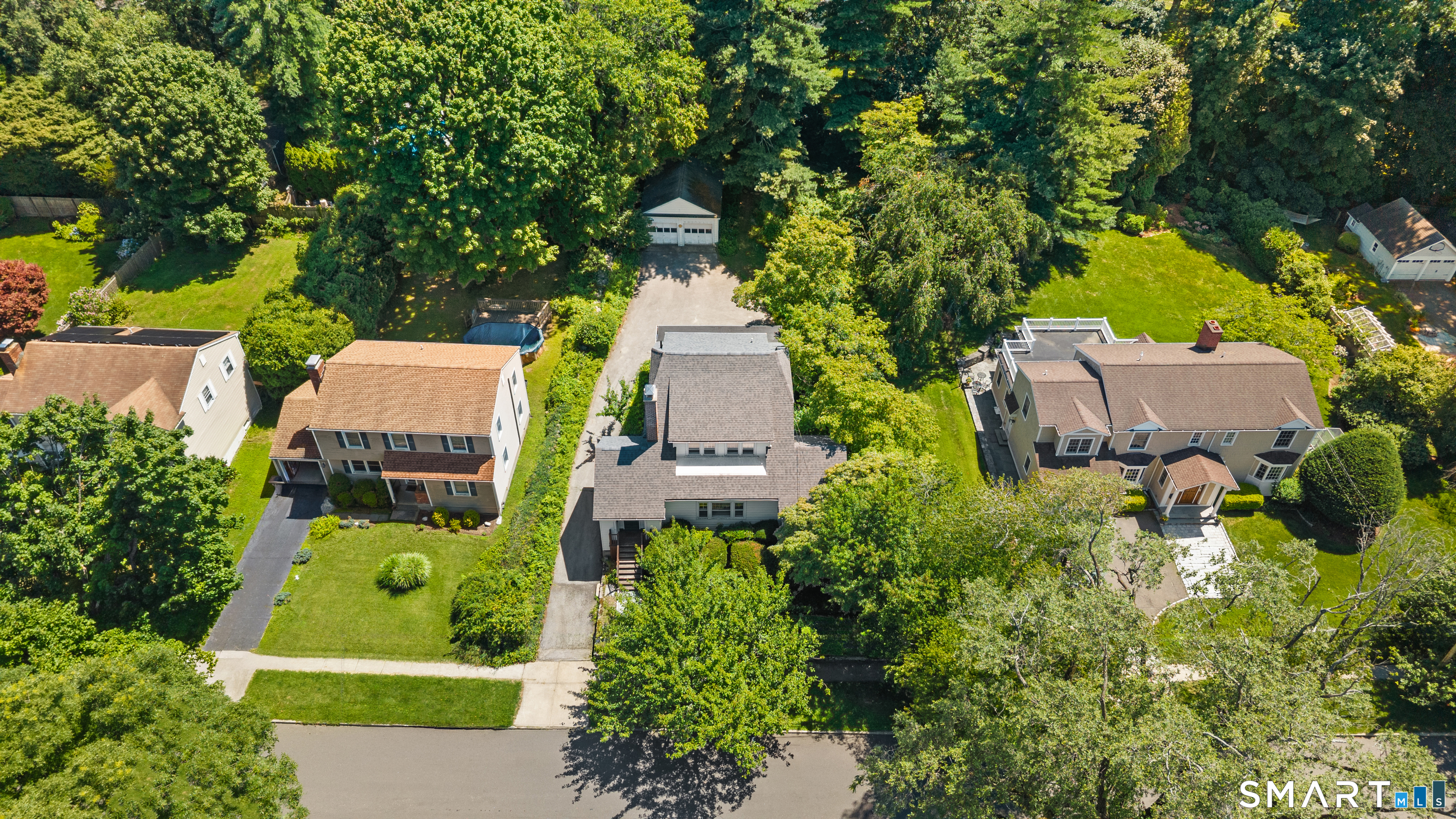 34 Downs Avenue