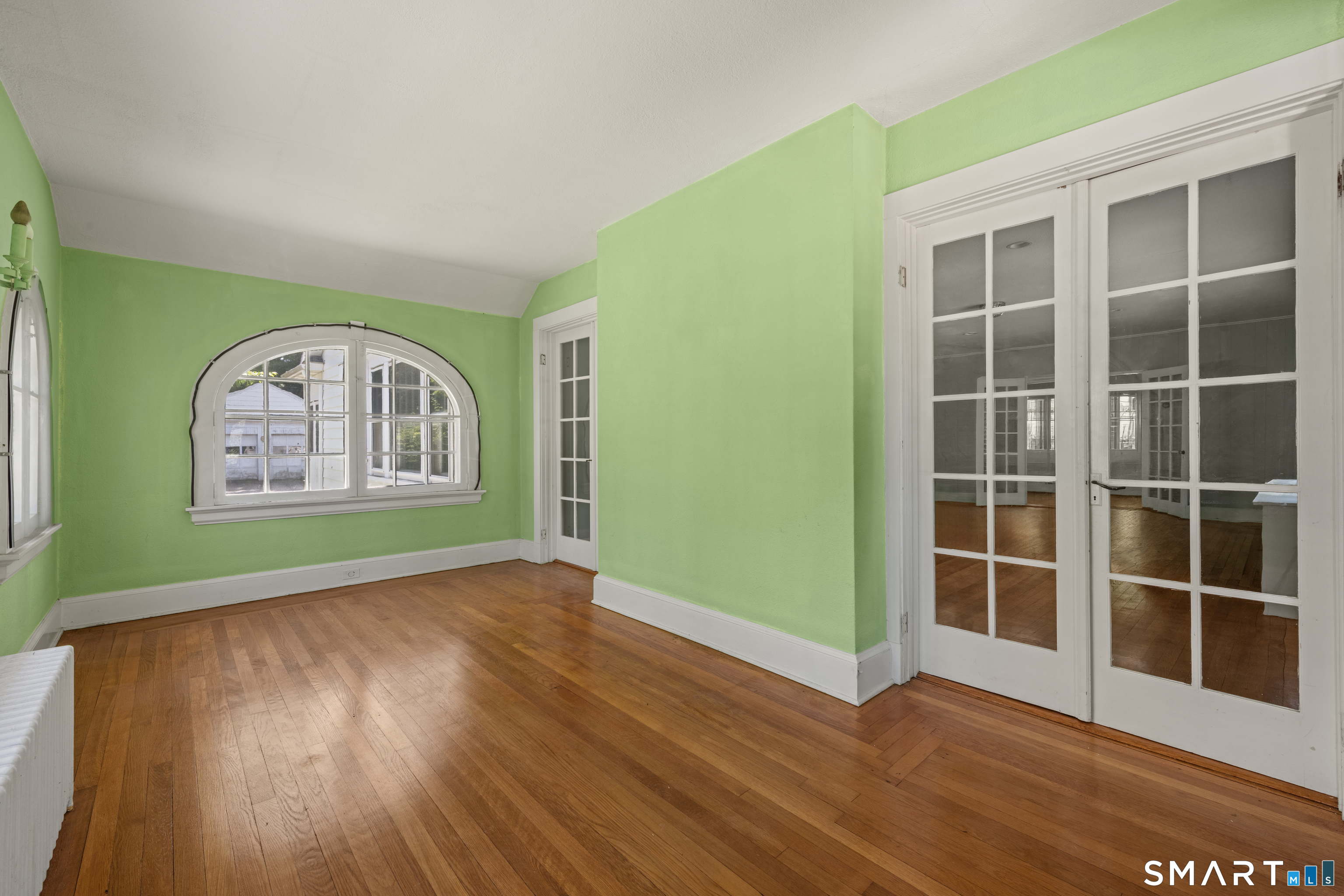 34 Downs Avenue