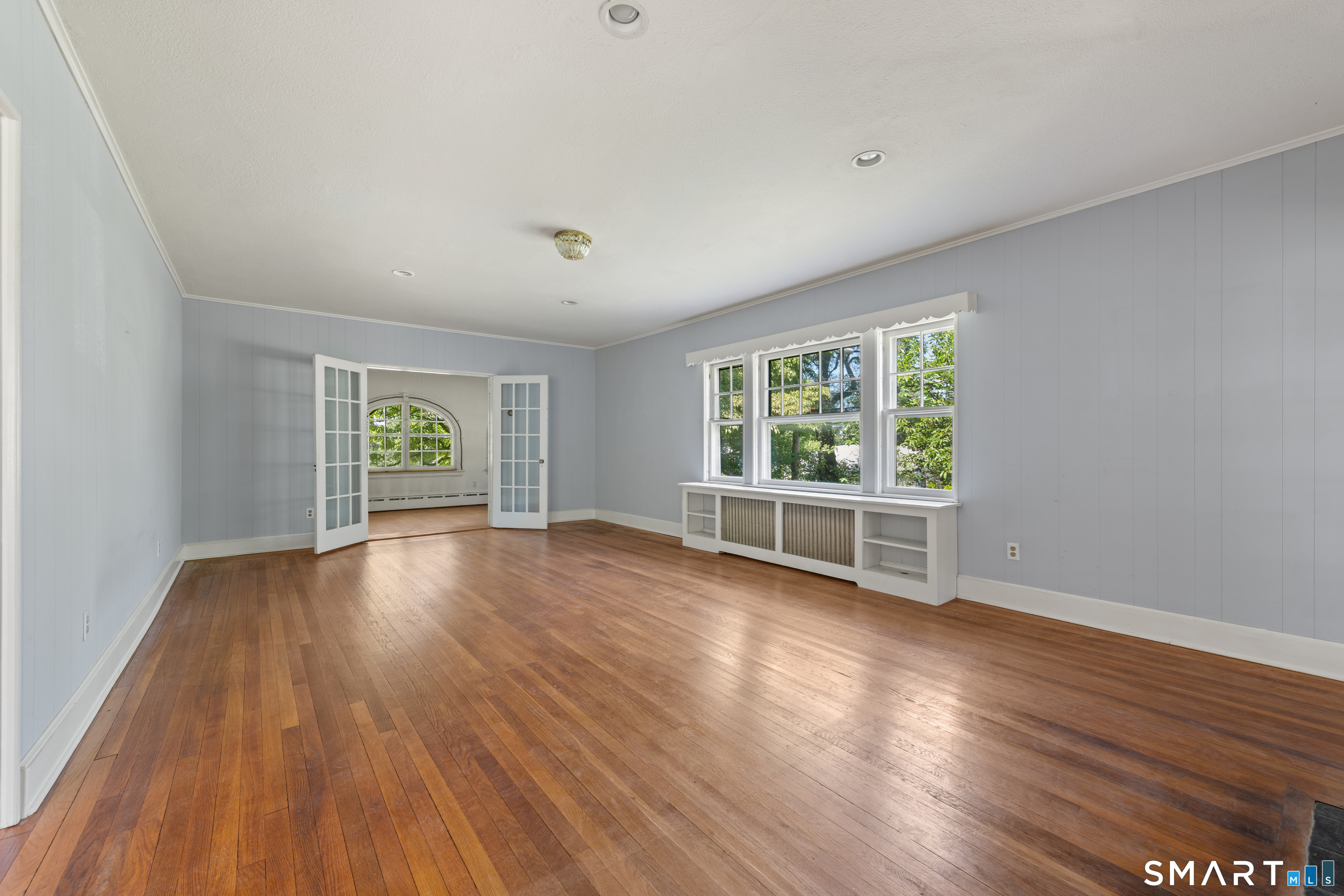 34 Downs Avenue