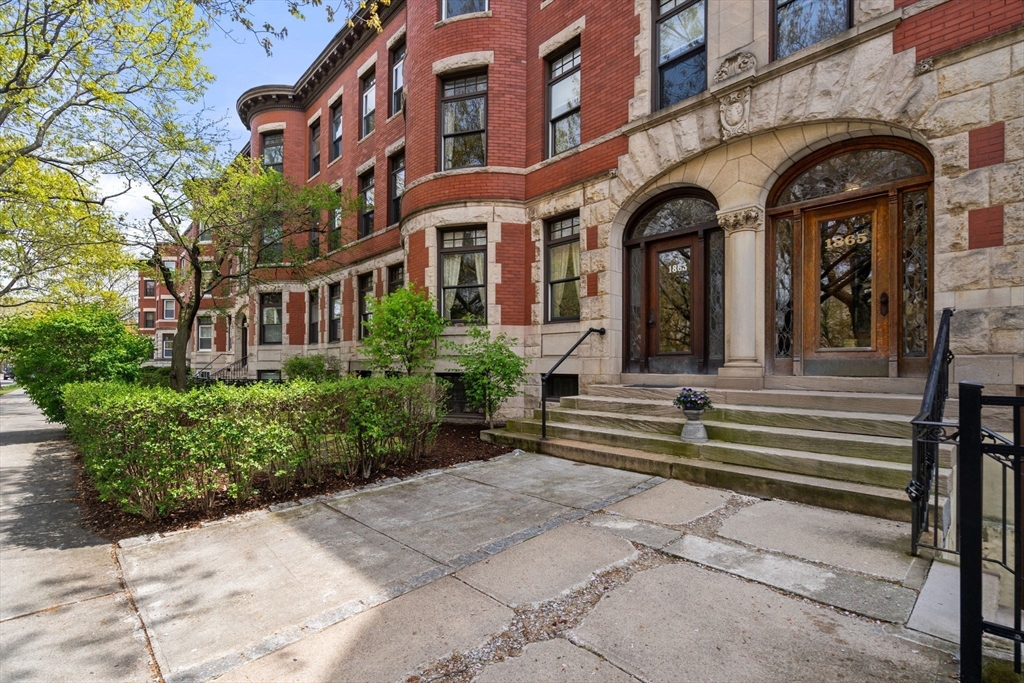 1865 Beacon St # 3