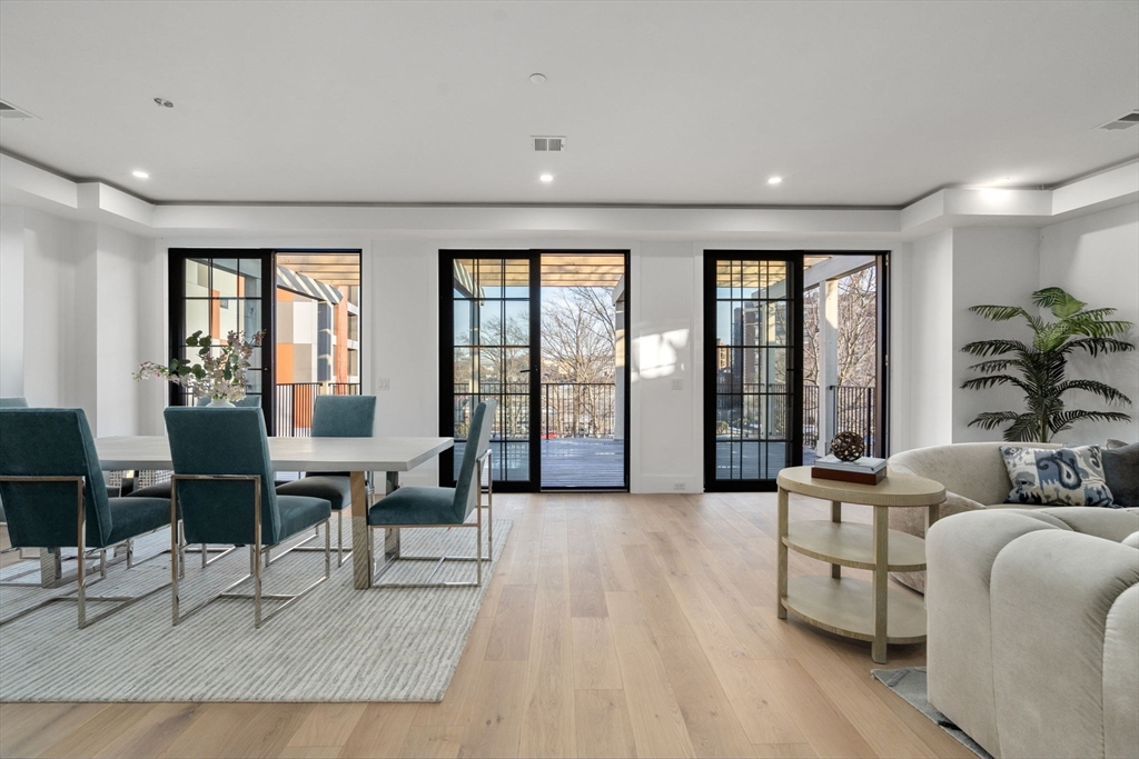 55 Green Street # 3