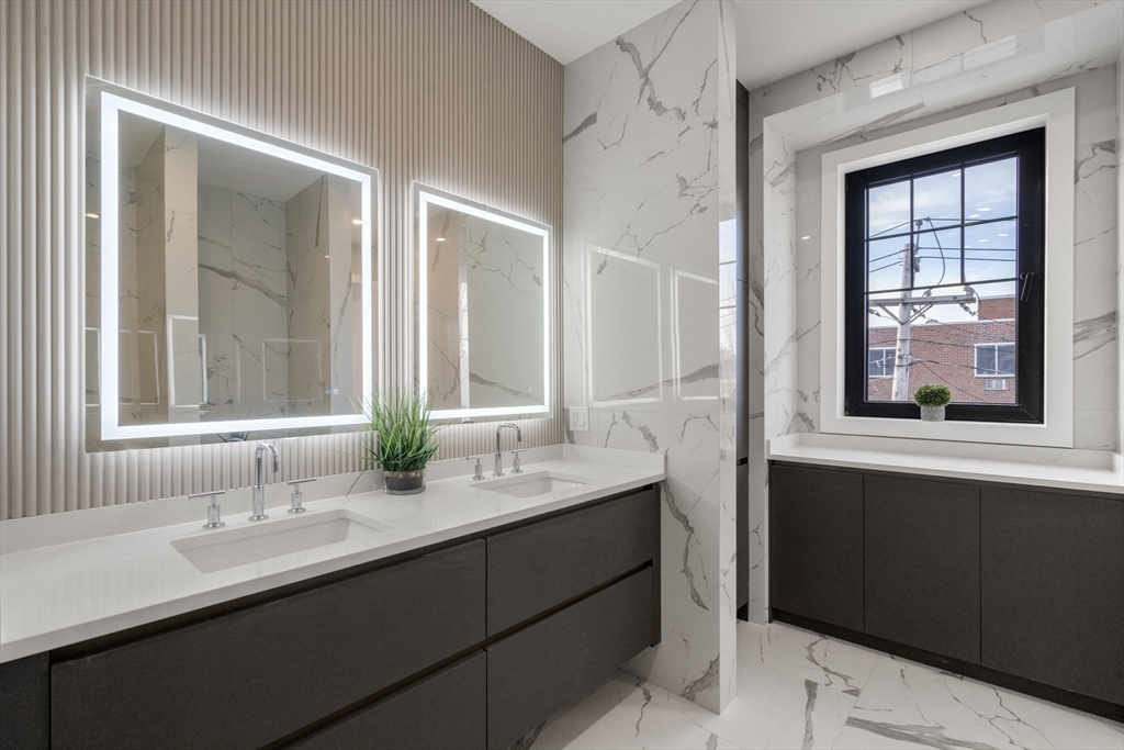 55 Green Street # 3
