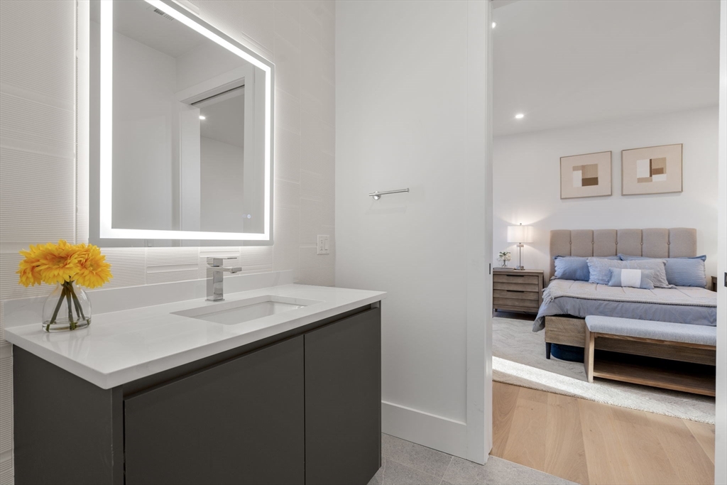 55 Green Street # 3