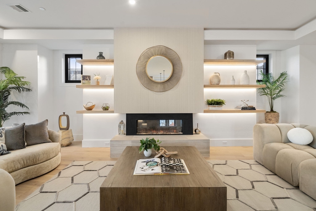 55 Green Street # 3