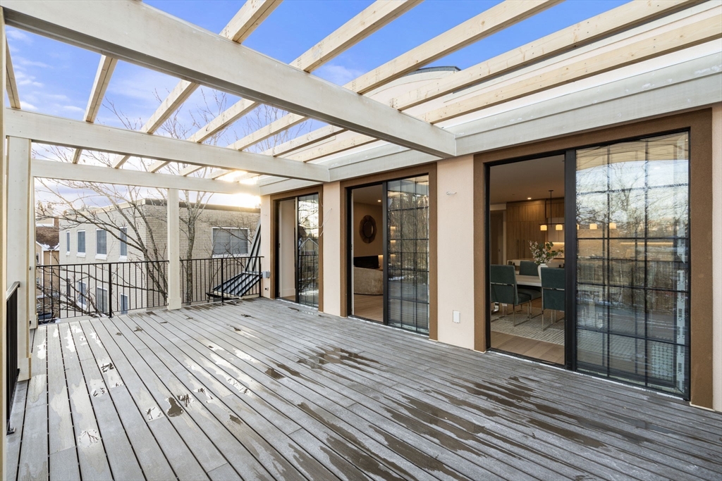 55 Green Street # 3