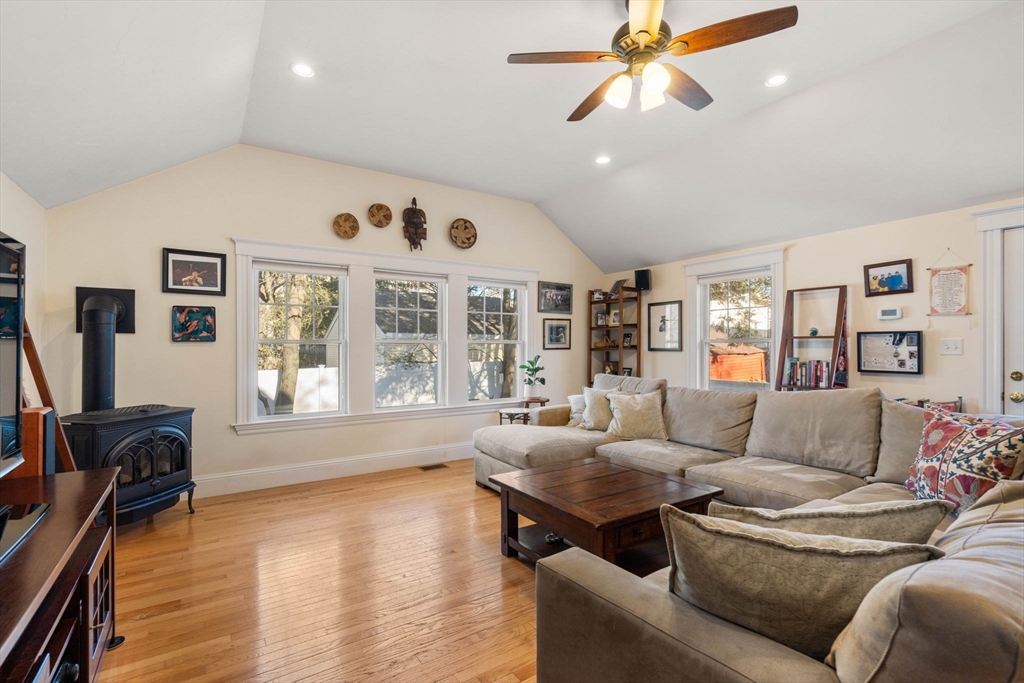 11 Glenland Road