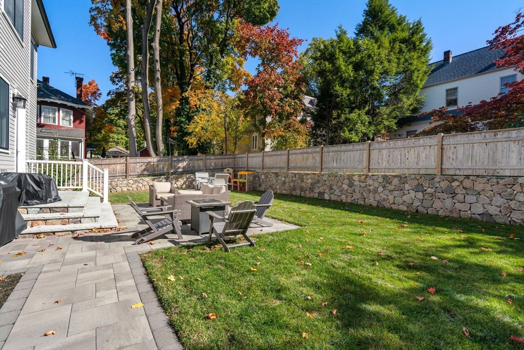 46 Landseer St