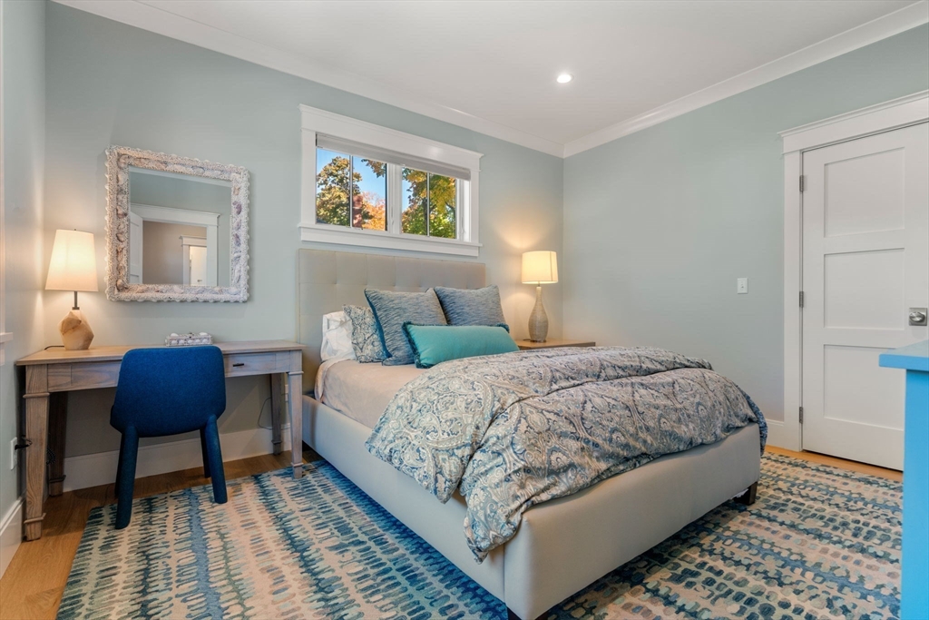 46 Landseer St