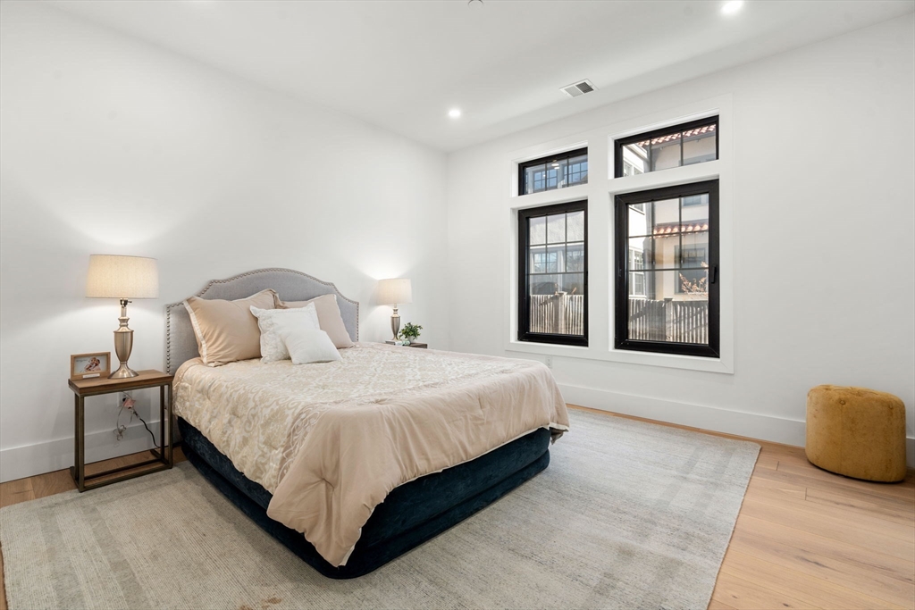 55 Green Street # 1