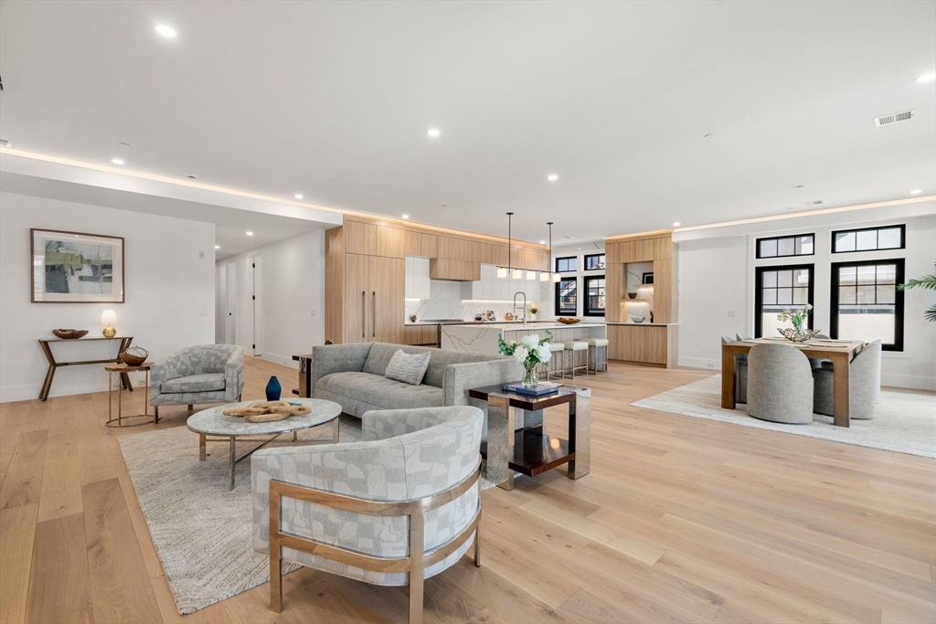 55 Green Street # 1