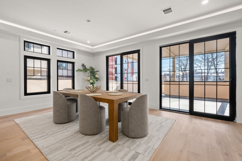 55 Green Street # 1
