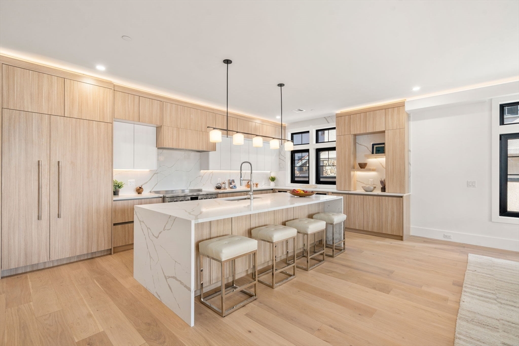 55 Green Street # 1