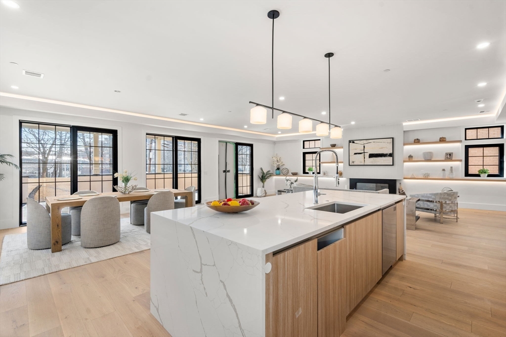 55 Green Street # 1