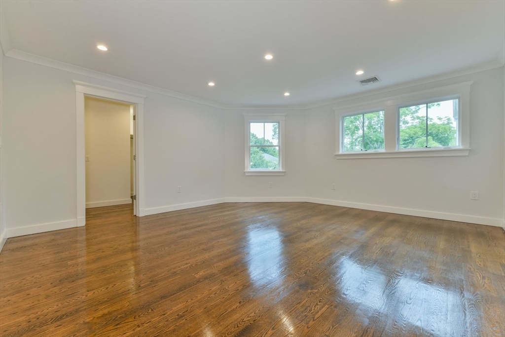 28 Sumner # 28