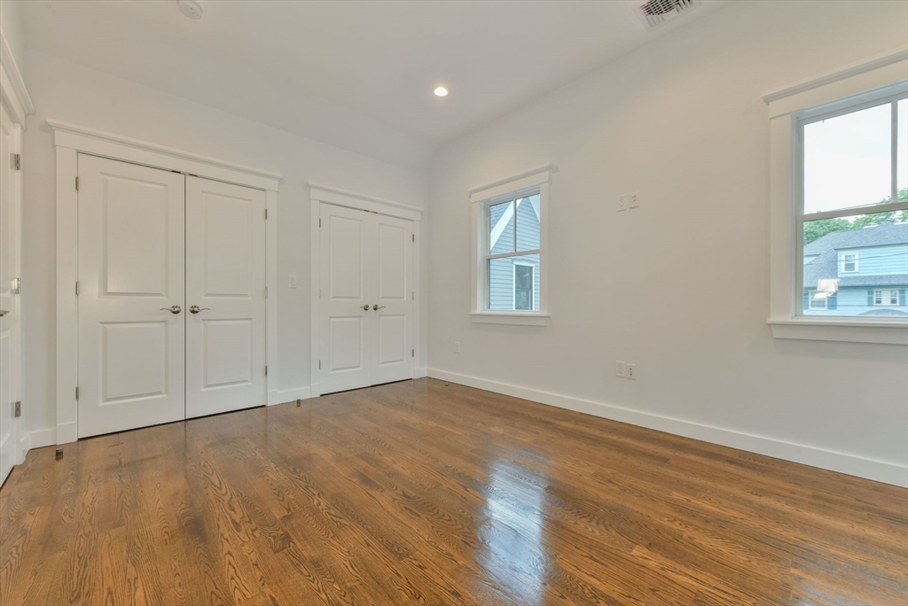 28 Sumner # 28