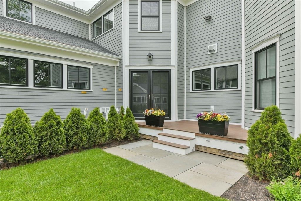 28 Sumner # 28