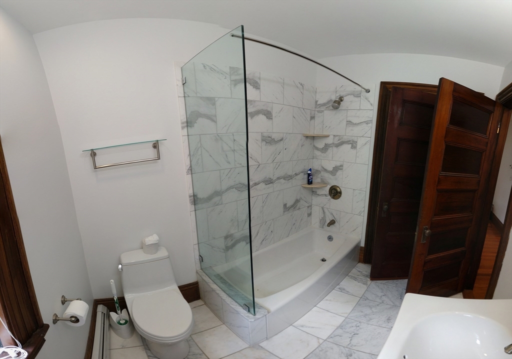21 Chase St # 2