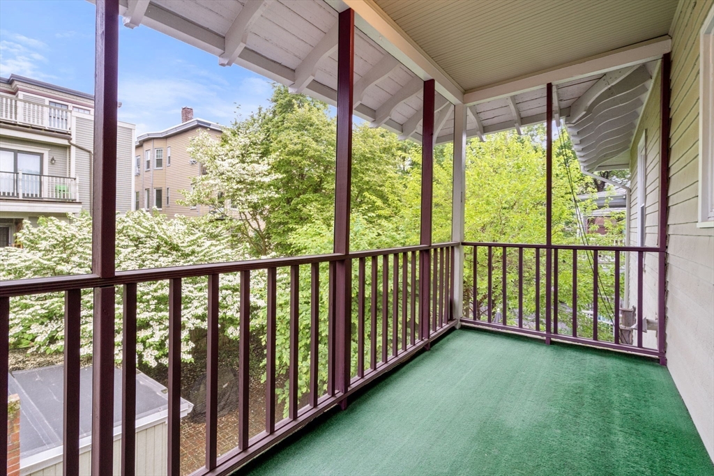 97 Stearns Rd