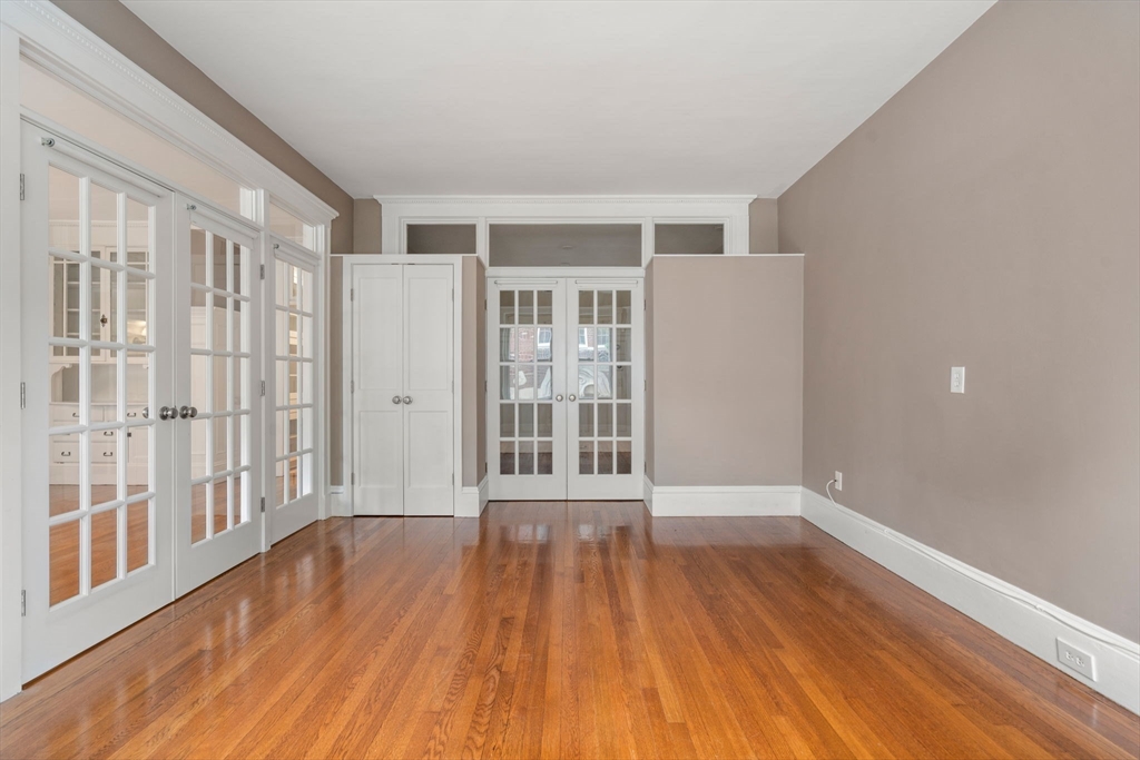 76 Marshal St # 2