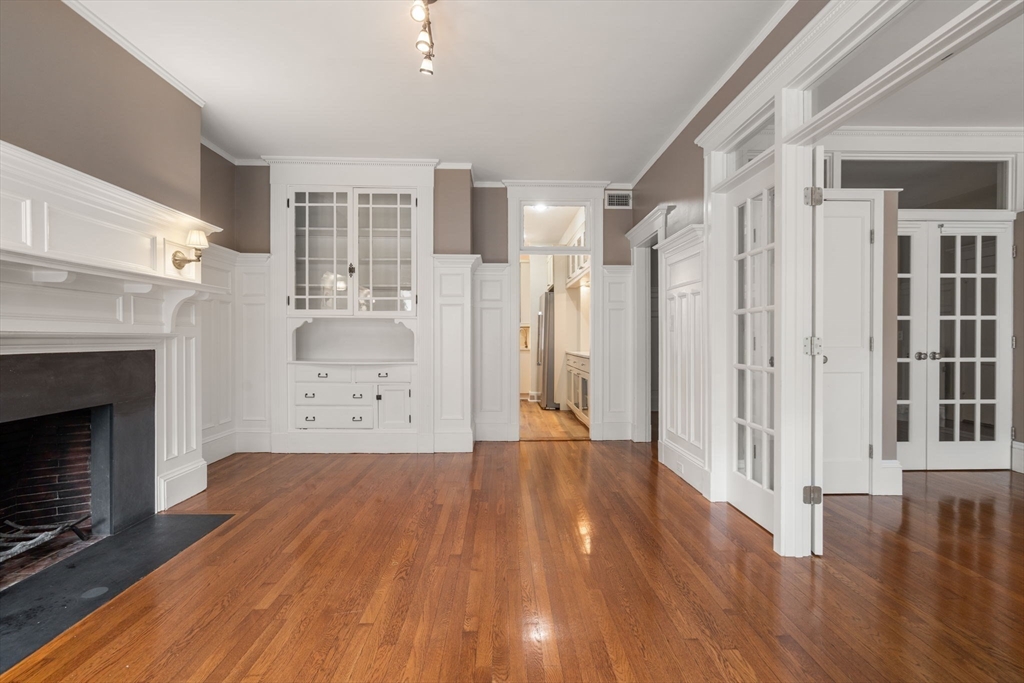 76 Marshal St # 2