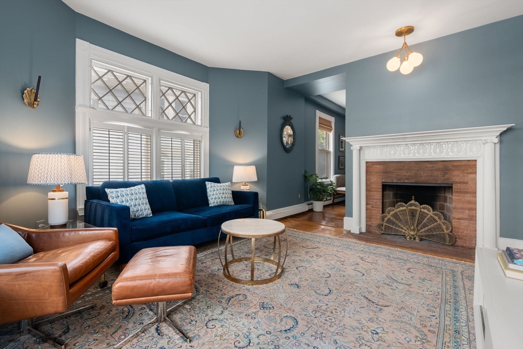 16 Colliston Rd # 1
