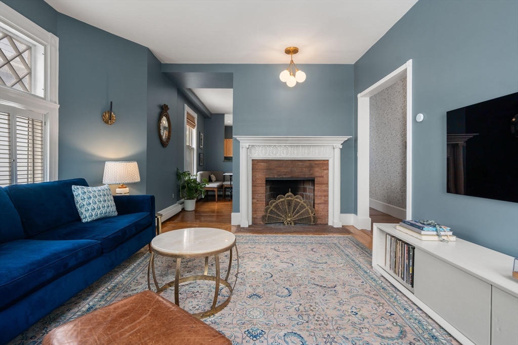 16 Colliston Rd # 1