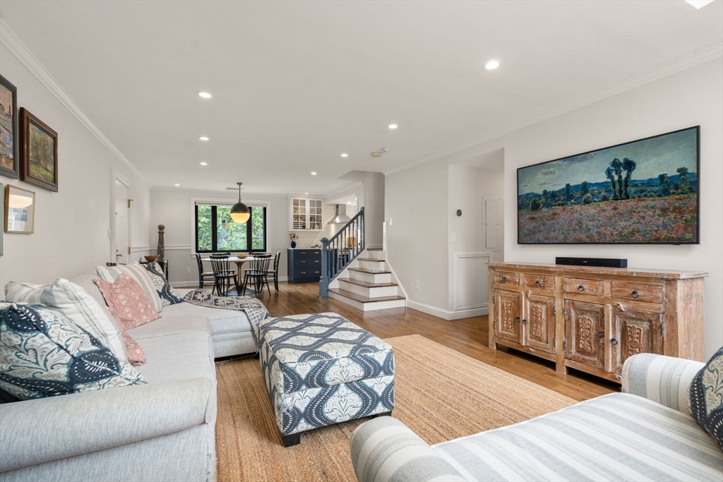 28 Parkman St # 4