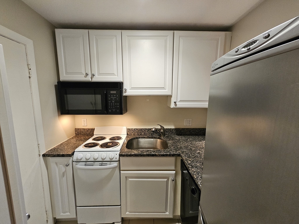 15-17 University Rd # 26