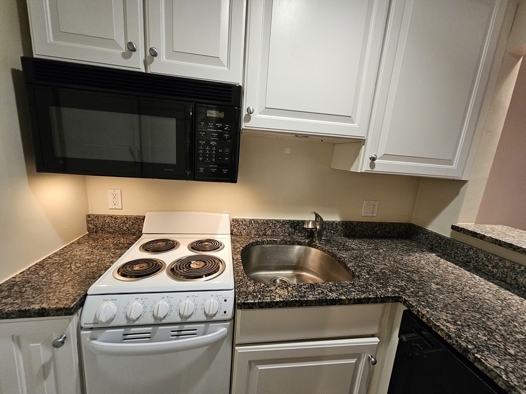 15-17 University Rd # 26