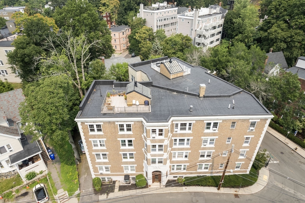 5 Colliston Rd # 4 Unit: 5-4