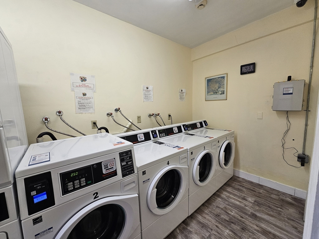 137 Englewood Ave # 32