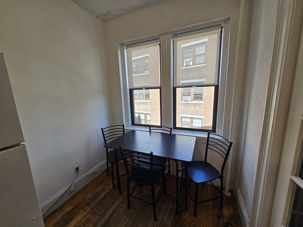 137 Englewood Ave # 32